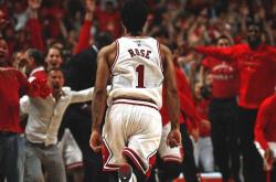 九游体育 -包含今夜突围战来临，芝加哥公牛围绕NBA季后赛复出首秀，气氛紧张，高层口径保持一致的词条